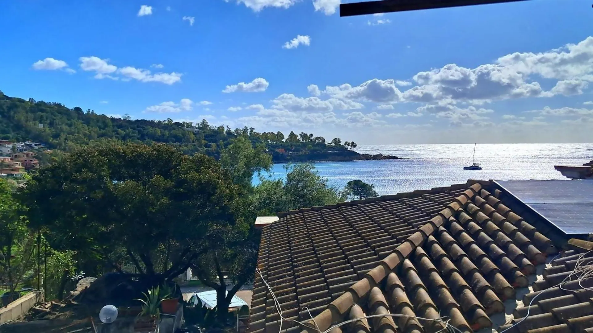 Alisei Villa أرباتاكْسْ