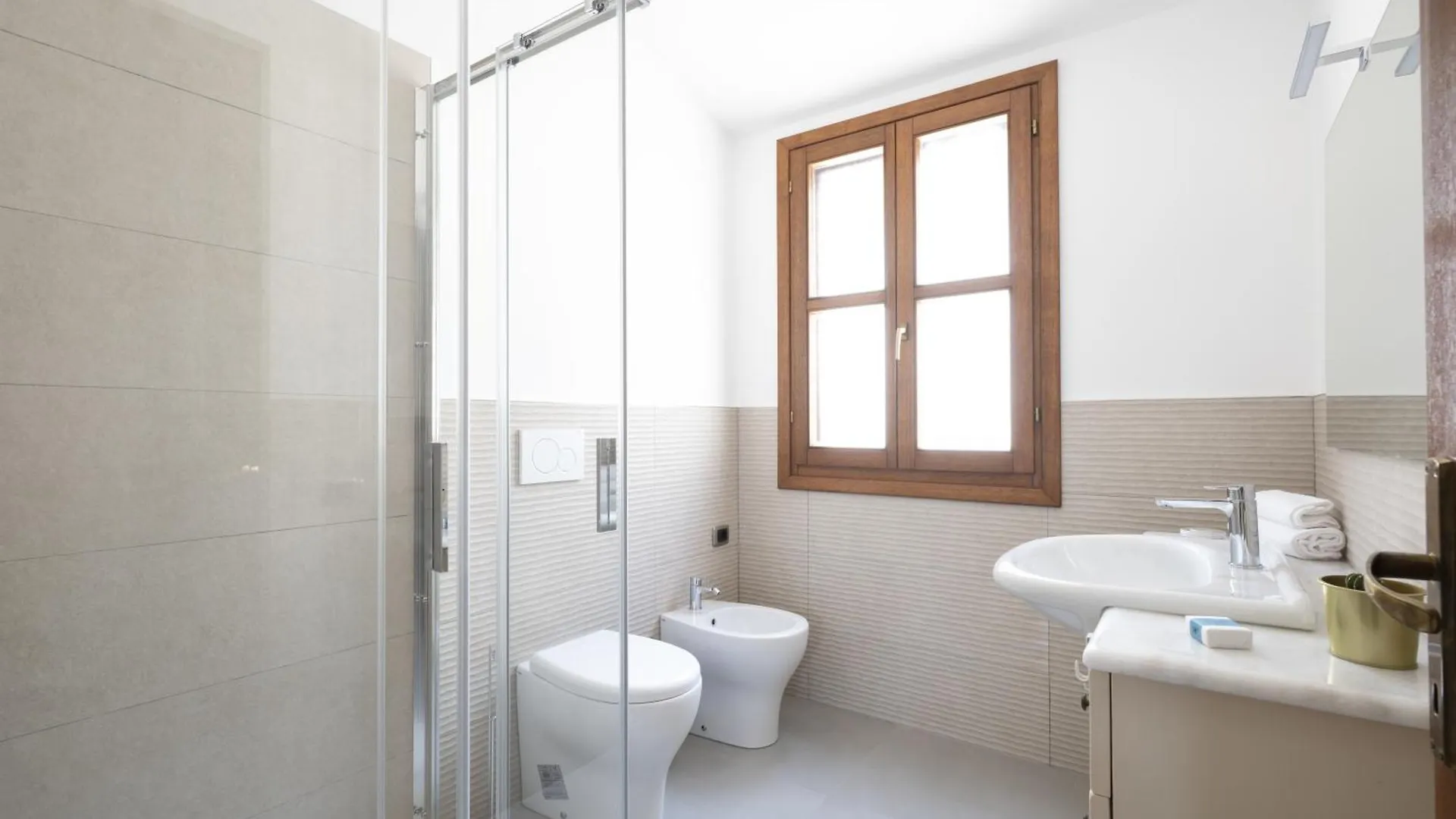 Alisei Villa أرباتاكْسْ