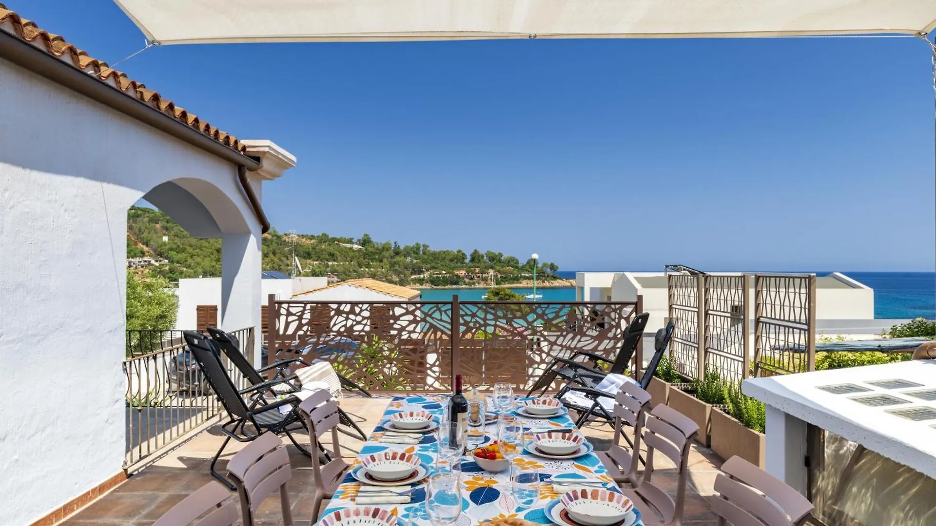 Alisei Villa أرباتاكْسْ